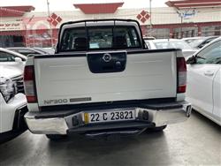 نیسان NP300